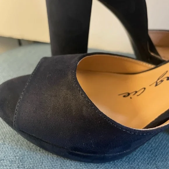 American Rag Cie Areeta Womens size 10 Solid Peep toe Platform Heels - Picture 9 of 12